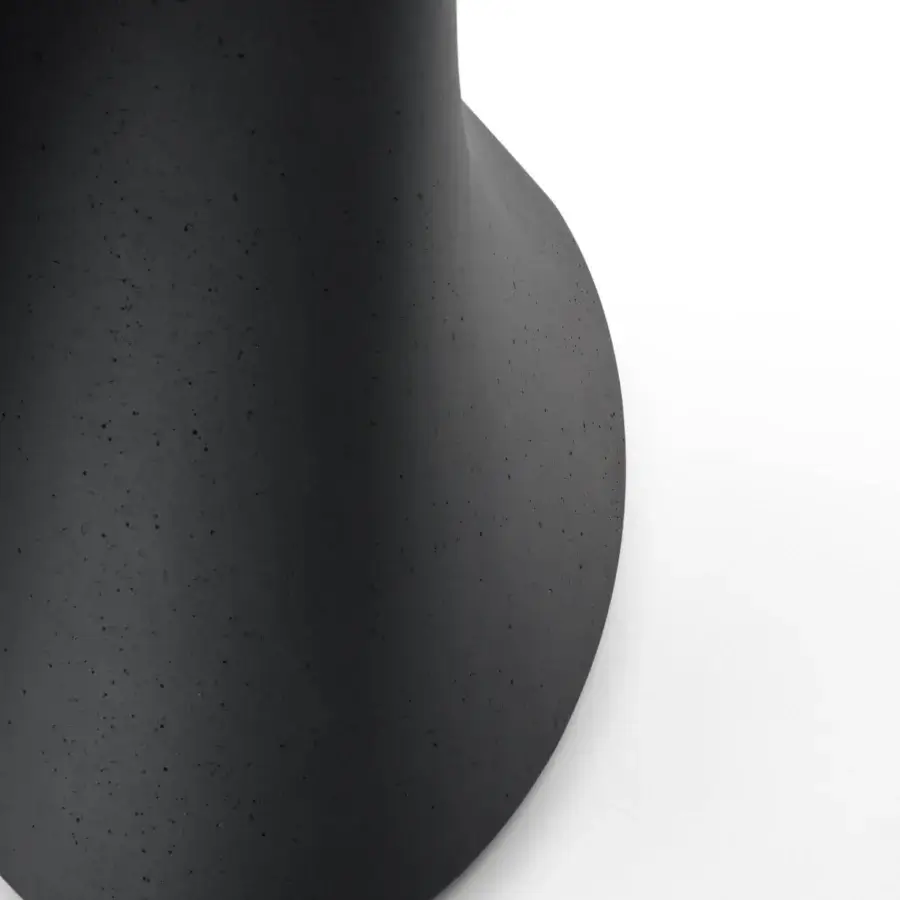 Captivating MDF Italia S table crafted in concrete with a transparent extra-clear glass top and anthracite finish