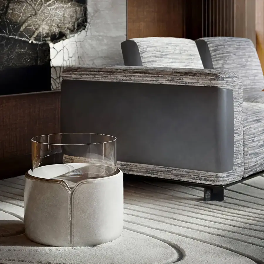 Superior Giorgetti Nereide Sofa – Maserati Edition sofa with textured gray upholstery and pewter-coated metal feet crafted in Italy