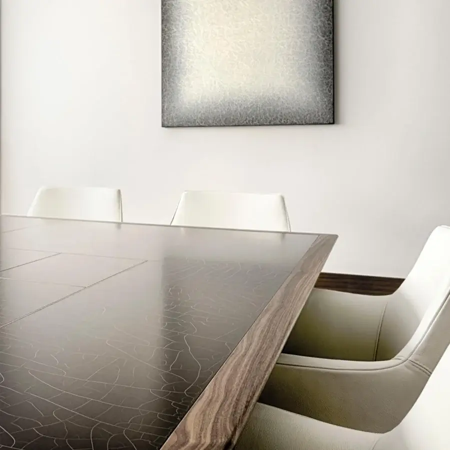 Exceptional Giorgetti Alina armchair upholstered in off-white glossy textile with refined leather piping