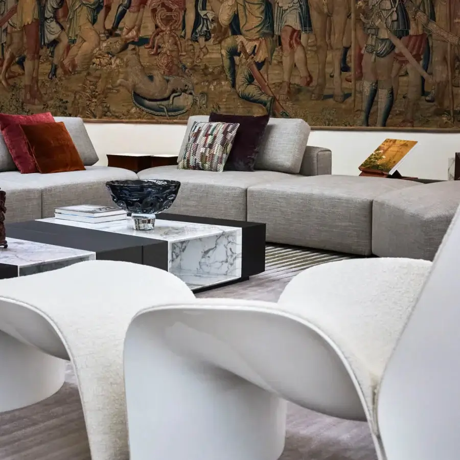 Exceptional Giorgetti Eva lounge chair with shiny lacquered structure and plush light-colored textile upholstery