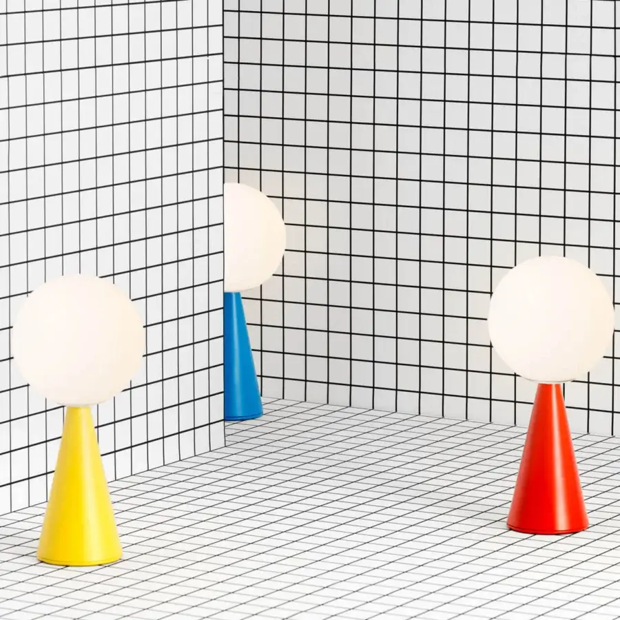 Elegant FontanaArte Bilia table lamp with white blown glass shade and vibrant red conical base exhibiting a satin finish