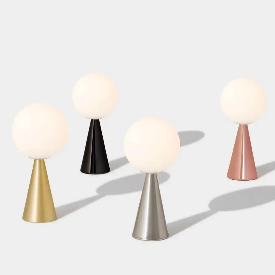 Elegant FontanaArte Bilia table lamp with a sphere set atop a conical base in radiant gold tone and satin finish blown glass