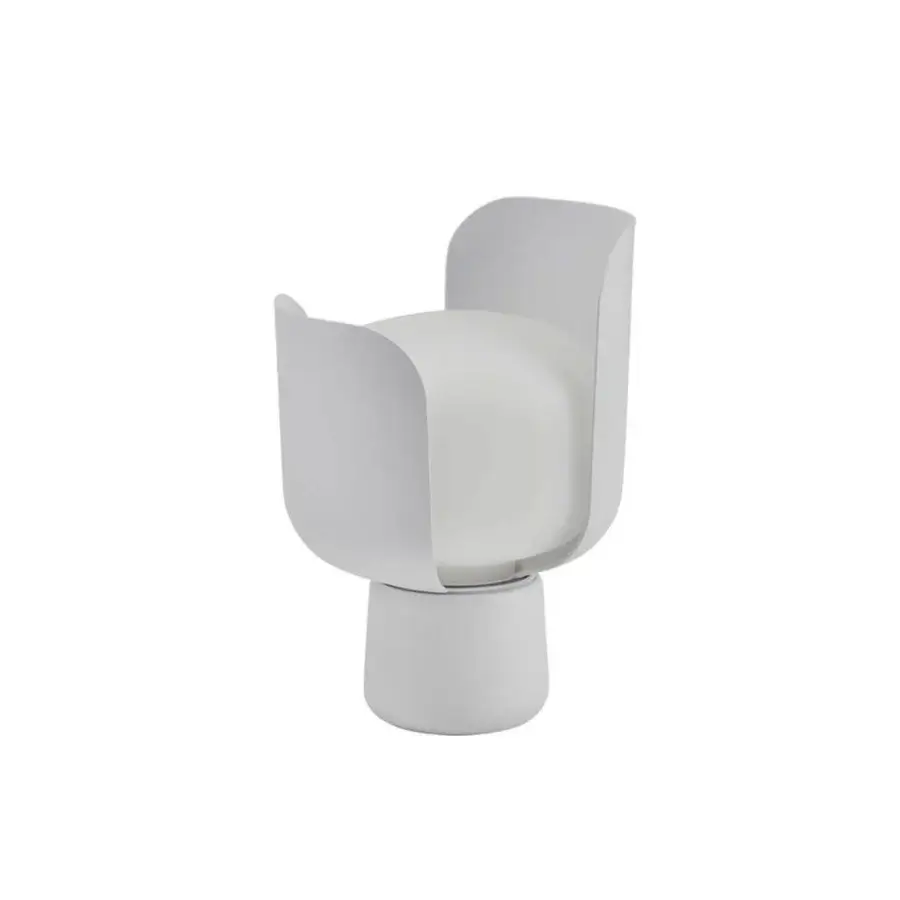 Superior FontanaArte Blom table lamp with painted aluminum, polycarbonate petals and a milk-white polyethylene diffuser in neutral gray