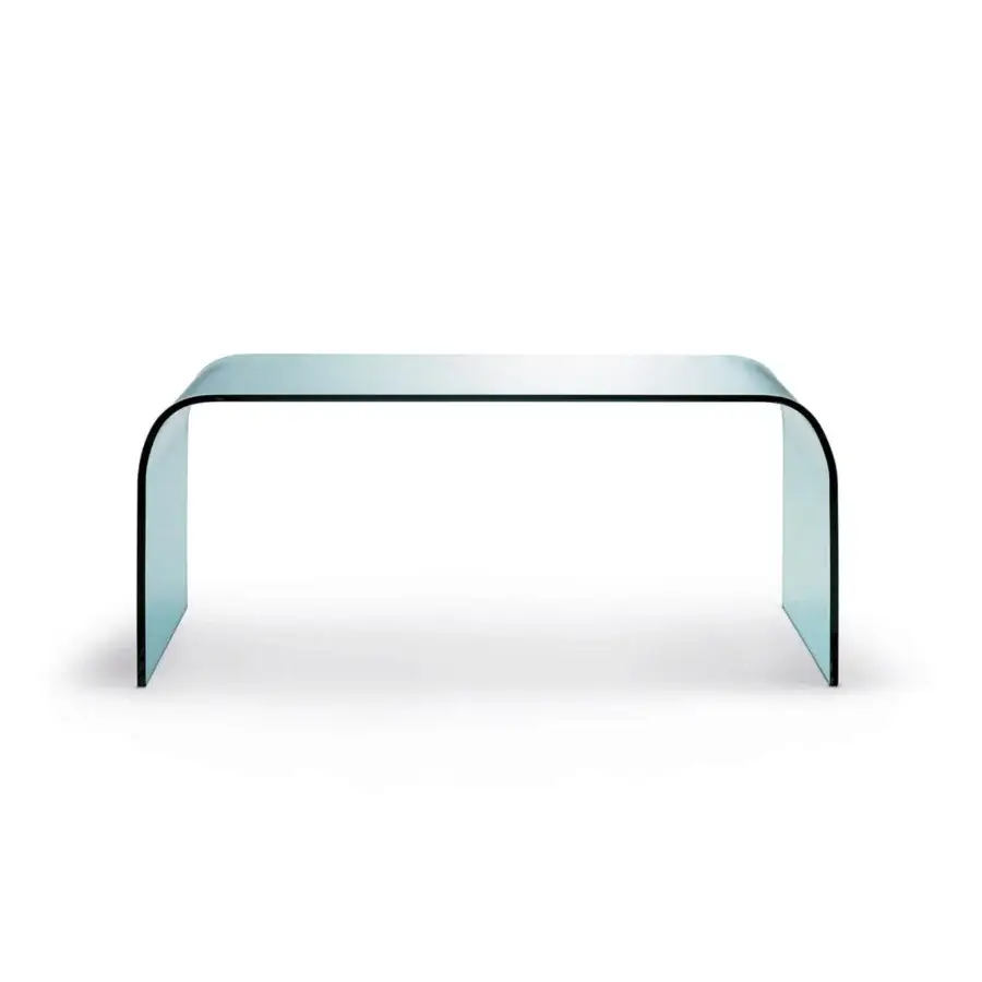 Superior FontanaArte Fontana coffee table crafted in subtly tinted transparent glass with a glossy finish