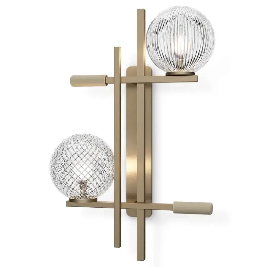 Superior Sicis Tris Murano wall lamp crafted in champagne metal with hand-blown ribbed and diamond-lattice glass spheres