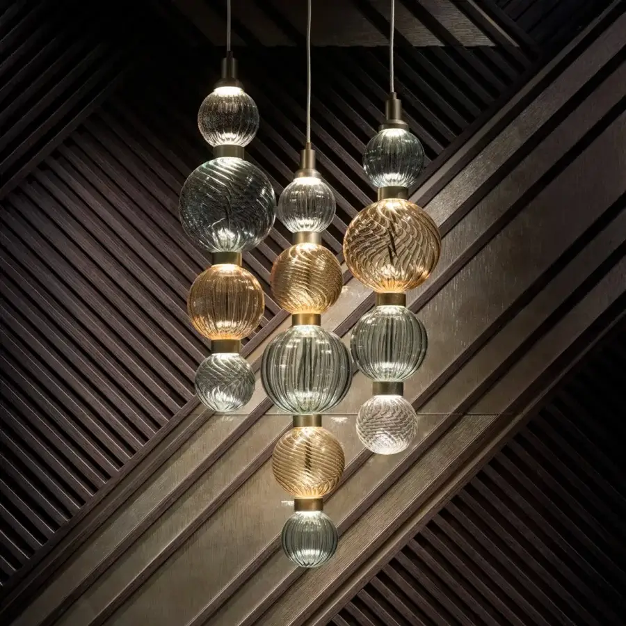 Exceptional Sicis Drop suspension lamp with cascading hand-blown Pyrex glass spheres and satin metal frames in clear, smoky gray, and amber hues