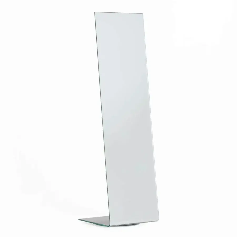 Superior Glas Italia I mirror crafted from curved extra-clear glass with luminous silvering and silver-grey lacquered backing