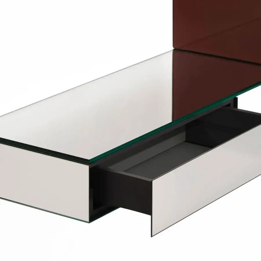 Exceptional Glas Italia Ollie wall unit with reflective silver laminated mirror and mirrored glass drawers