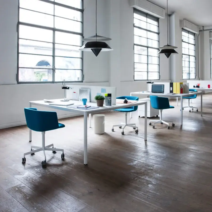 Distinguished Lapalma Cut office armchair with vibrant blue fabric upholstery and sleek sandblasted aluminum swivel base