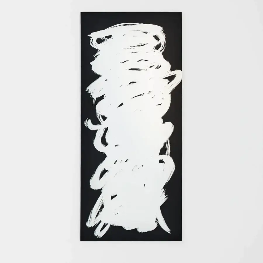 Elegant Glas Italia Scribble mirror crafted from extralight glass with broad white brushstrokes on a matte black background