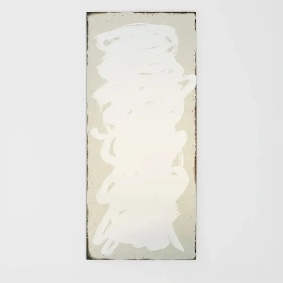 Superior Glas Italia Scribble mirror crafted from extralight glass with a white hand-drawn design against a neutral black background