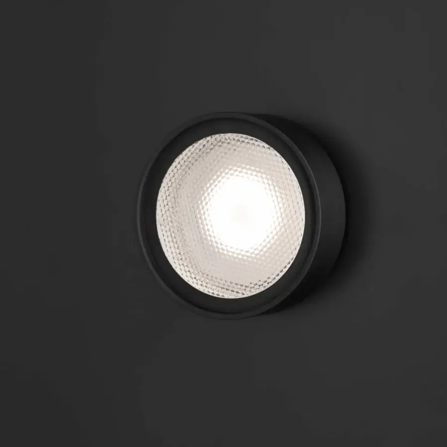Superior Oluce Berlin-Out lamp crafted in matte black metal with a textured glass diffuser for diffused illumination