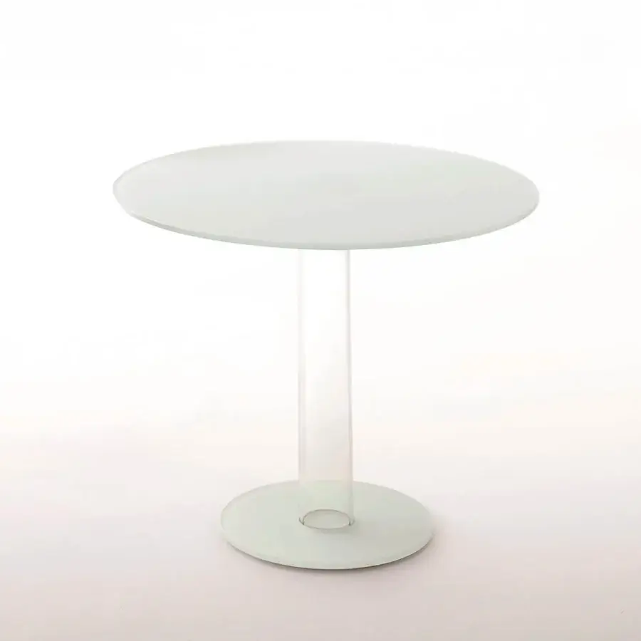 Elegant Glas Italia Hub Bistrot table with translucent white tempered glass tabletop and glossy base