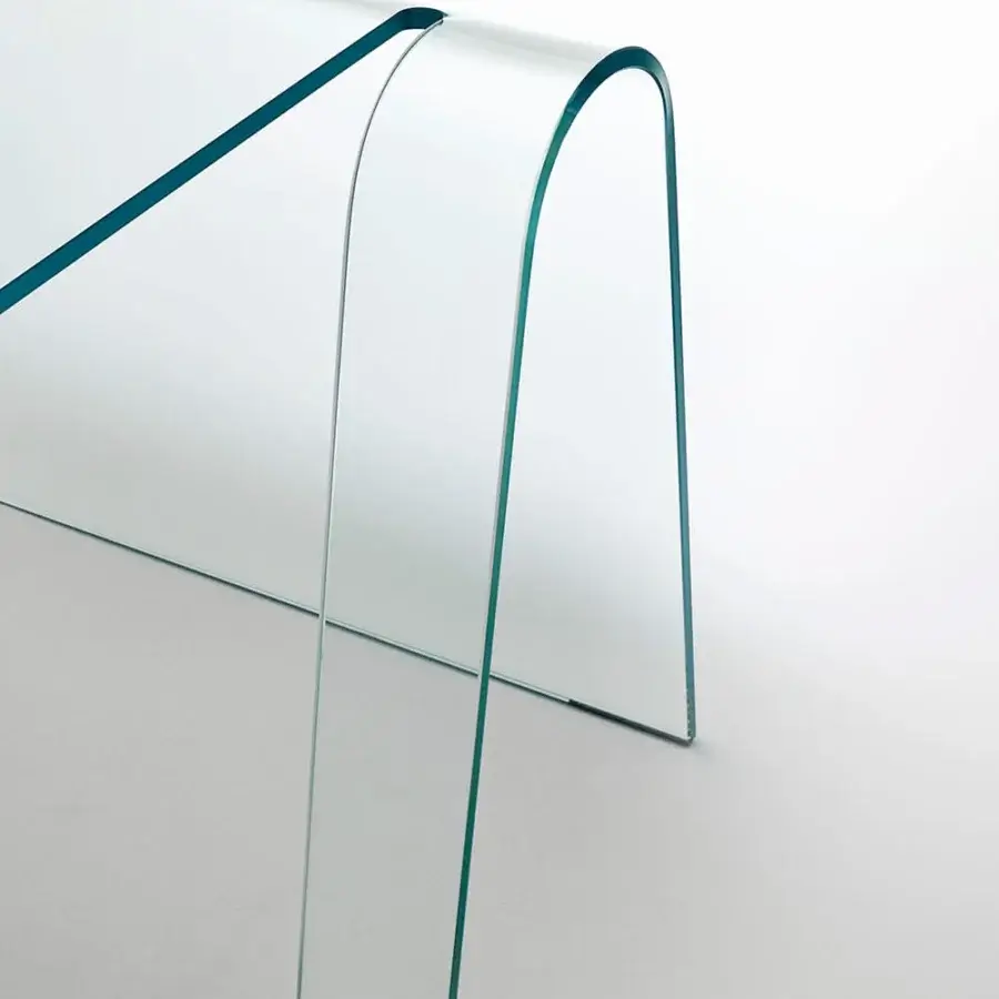 Superior Glas Italia Folio desk crafted from a single sheet of transparent glass with a gently curved silhouette