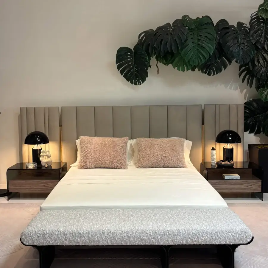 Harmonious Oluce Atollo Metal Table Lamp crafted in warm off-white with a glossy metal finish embodying sculptural balance