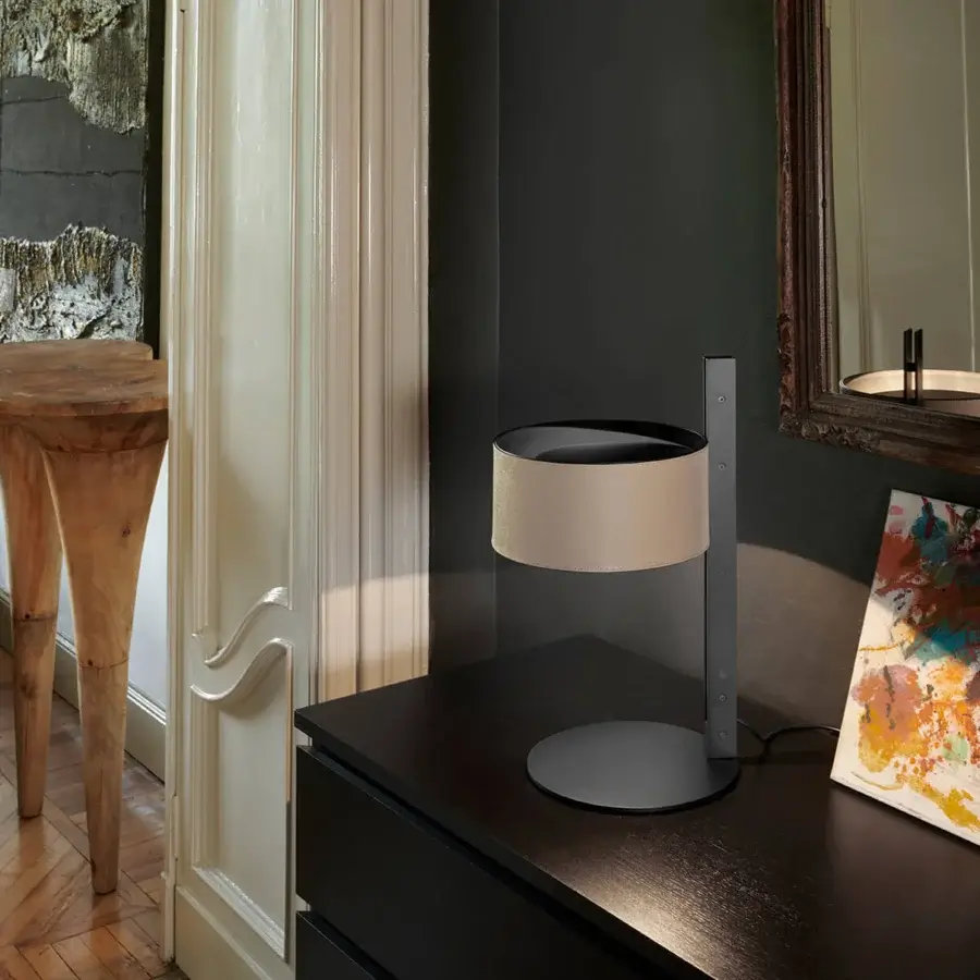 Sophisticated Oluce Parallel table lamp with cylindrical hammered leather lampshade and satin metal frame