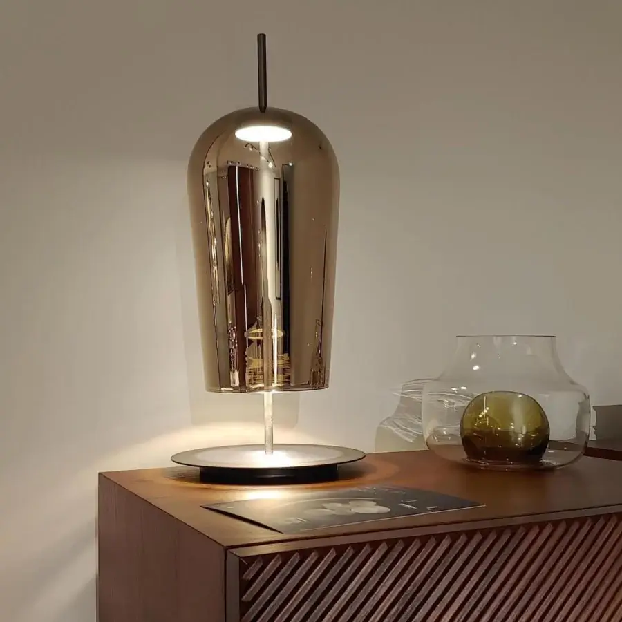 Lavish melogranoblu Au Table Lamp with sculpted gold metallic glass, dark grey varnished metal and solid wood base