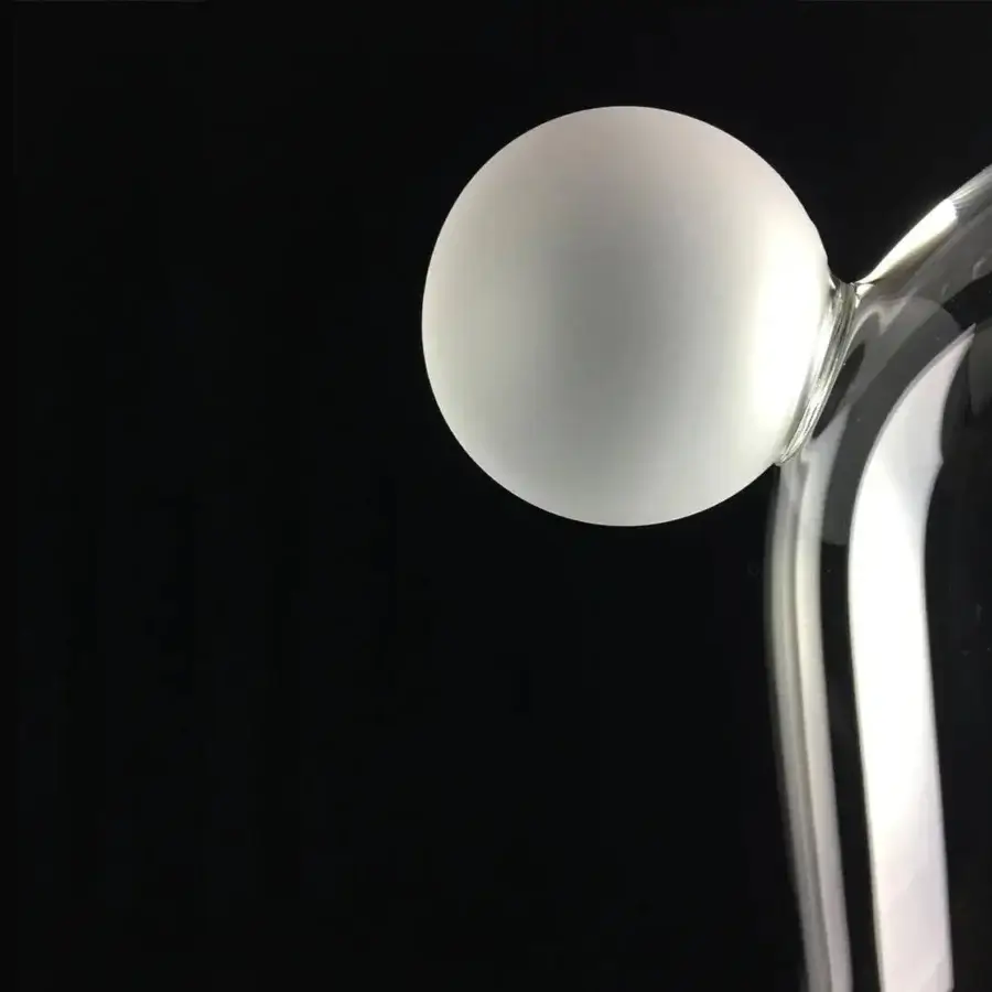 Exceptional melogranoblu Bartolomeo table lamp with hand-blown transparent glass and frosted spheres in a glossy finish