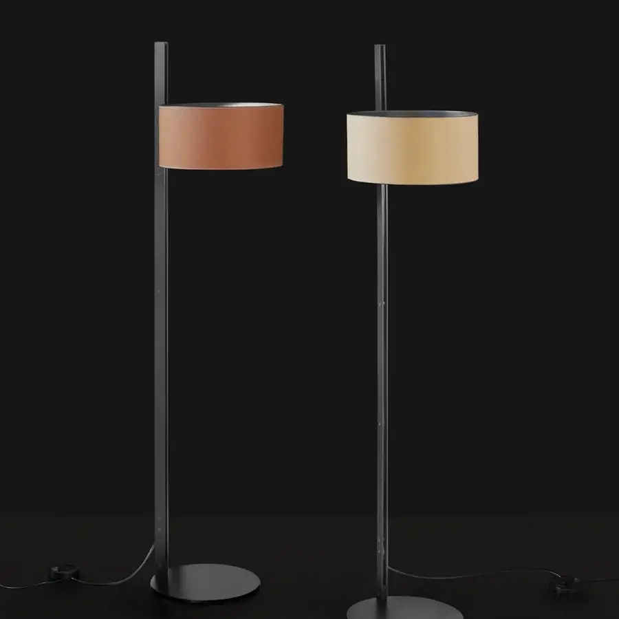 Elegant Oluce Parallel floor lamp with a cylindrical lampshade in warm reddish-brown hammered leather and matte black metallic frame