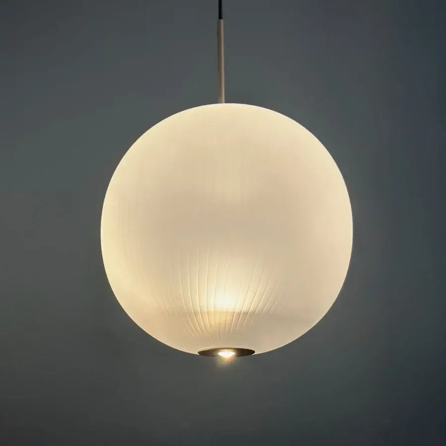 Exceptional melogranoblu Mahidevran suspension lamp with handblown ruled glass and creamy white matte finish