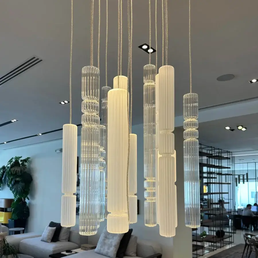 Superior melogranoblu Gotham suspension lamp with ten pendants in clear and frosted ruled blown glass and mirrored canopy
