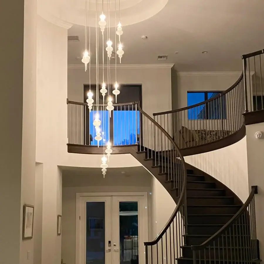 Distinguished melogranoblu Hydra - Alpha suspension lamp with cascading hand-blown glass diffusers and mirror metal finish