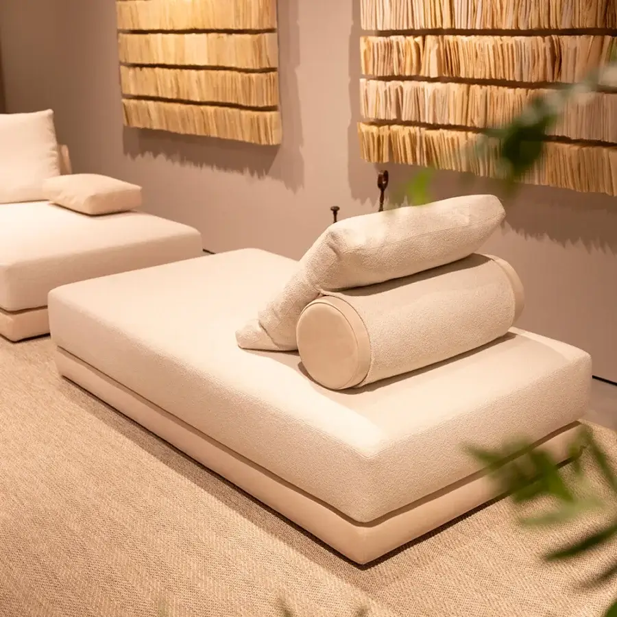 Captivating Verzelloni Lands daybed in warm beige woven fabric with recessed black lacquered beech wood feet