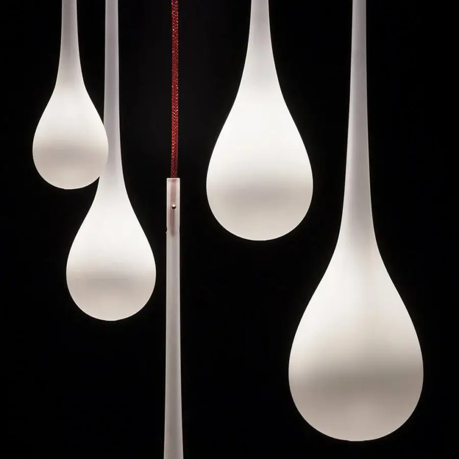 Exceptional melogranoblu Hydra suspension lamp with hand-blown glass diffusers and a white lacquered metal ceiling light