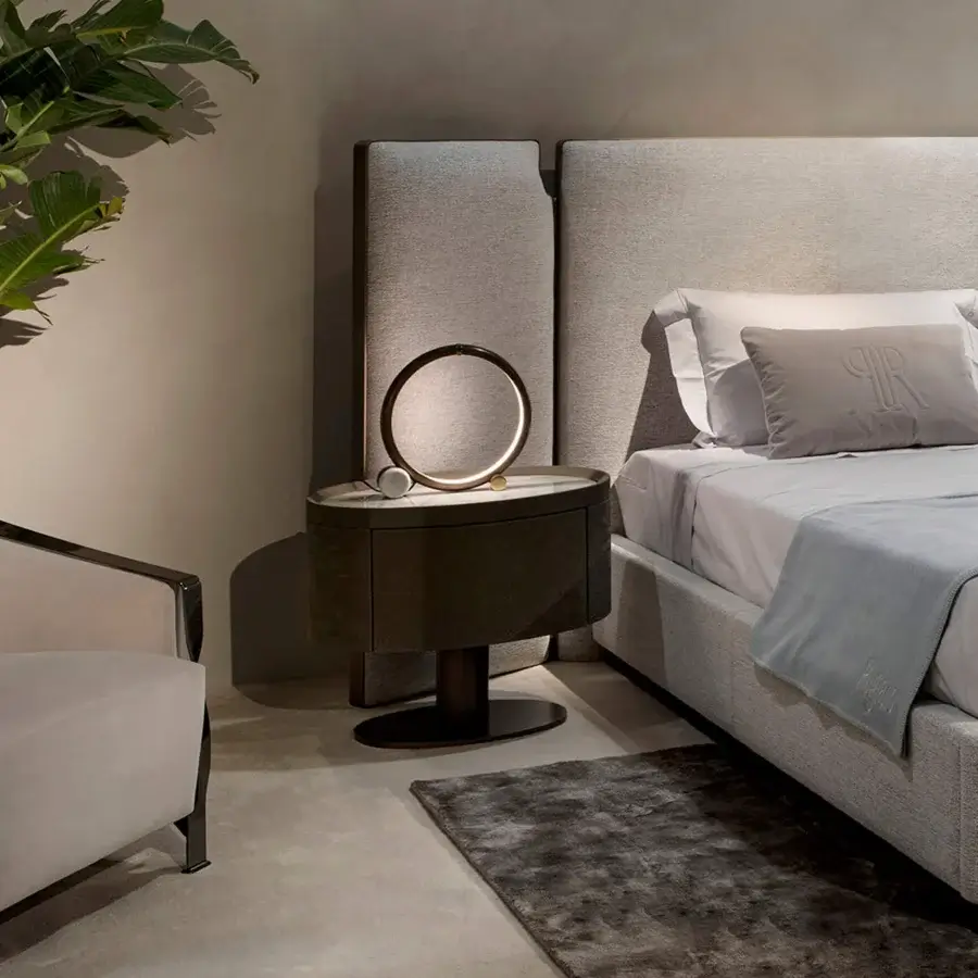 Distinguished Rugiano Beverly nightstand crafted with varnished bronze and fine leather, exhibiting a Calacatta marble top