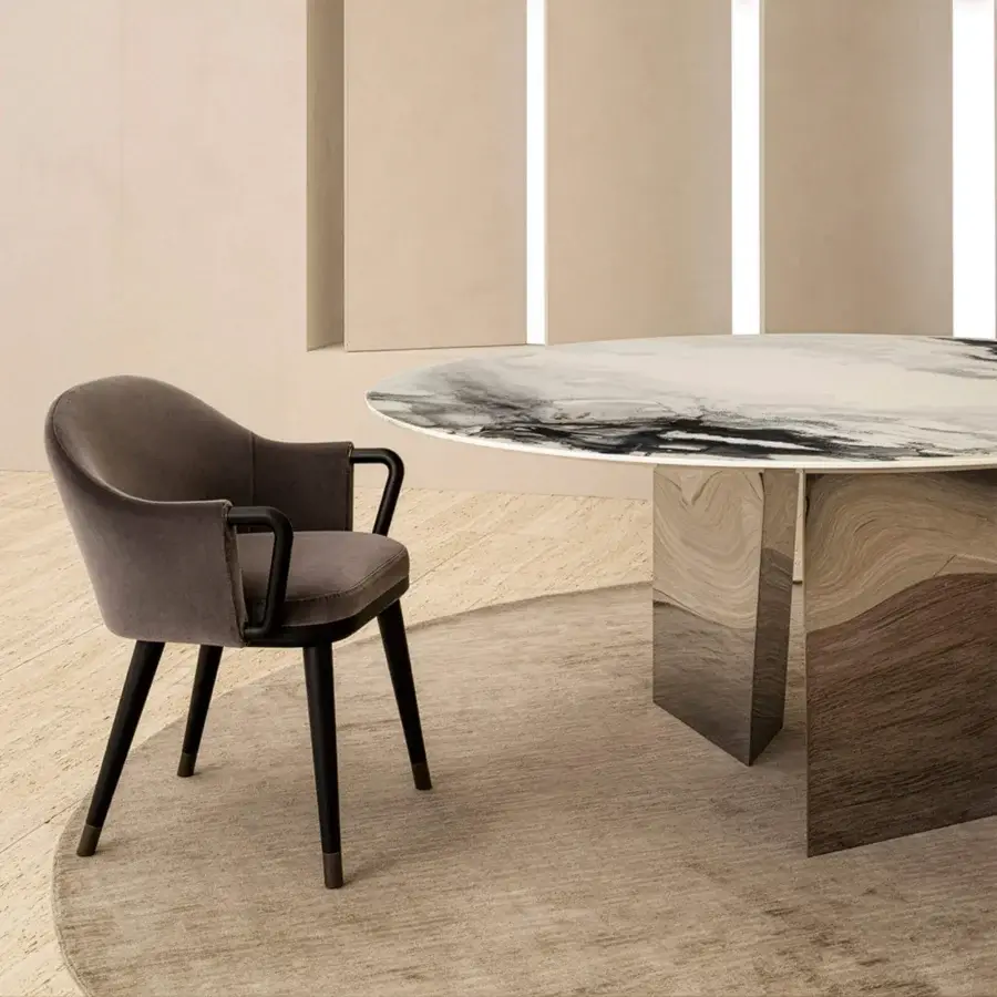 Exceptional Rugiano Blanco table with polished white marble displaying dark grey veining and a satin-finish wood base
