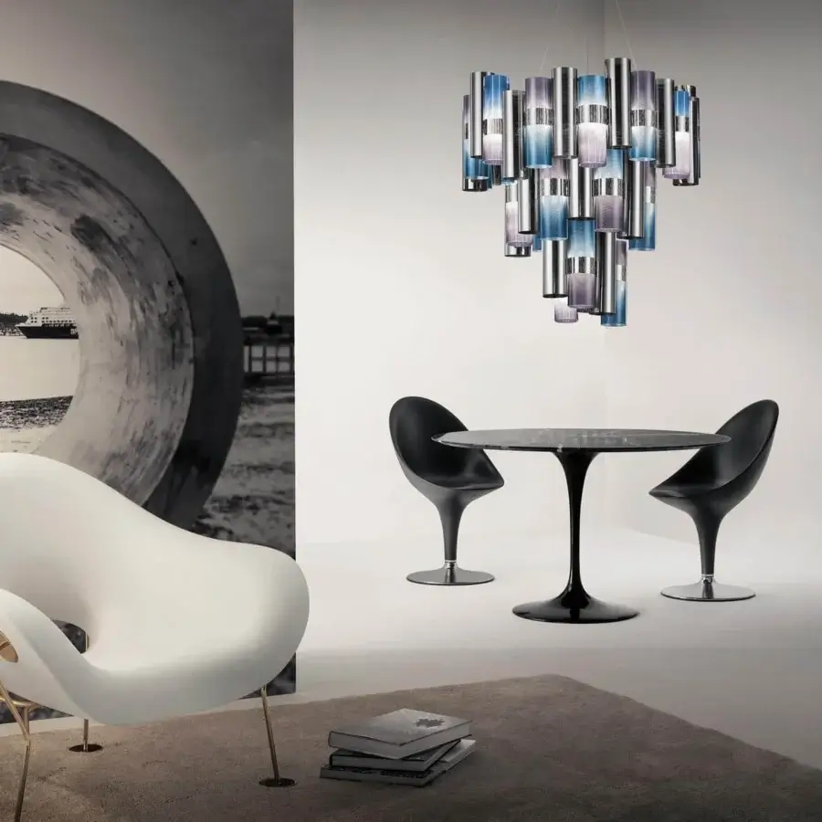 Superior Slamp La Lollo XL suspension lamp with stacked prism-like elements in blue and clear translucent Lentiflex® and Opalflex®