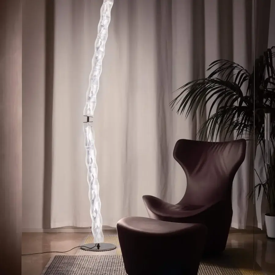Superior Slamp Hugo floor lamp embodying sculpted form with Lentiflex material and contemporary white finish
