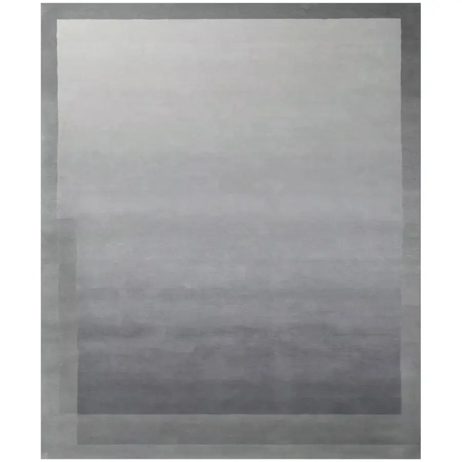 Superior Amini Trasparenze rug hand-tufted in New Zealand wool with a subtle grey gradient and carved pile finish