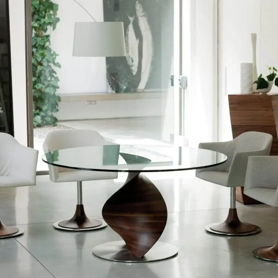 Sophisticated Porada Elika table with Canaletto Walnut base and polished clear glass top in satin chrome