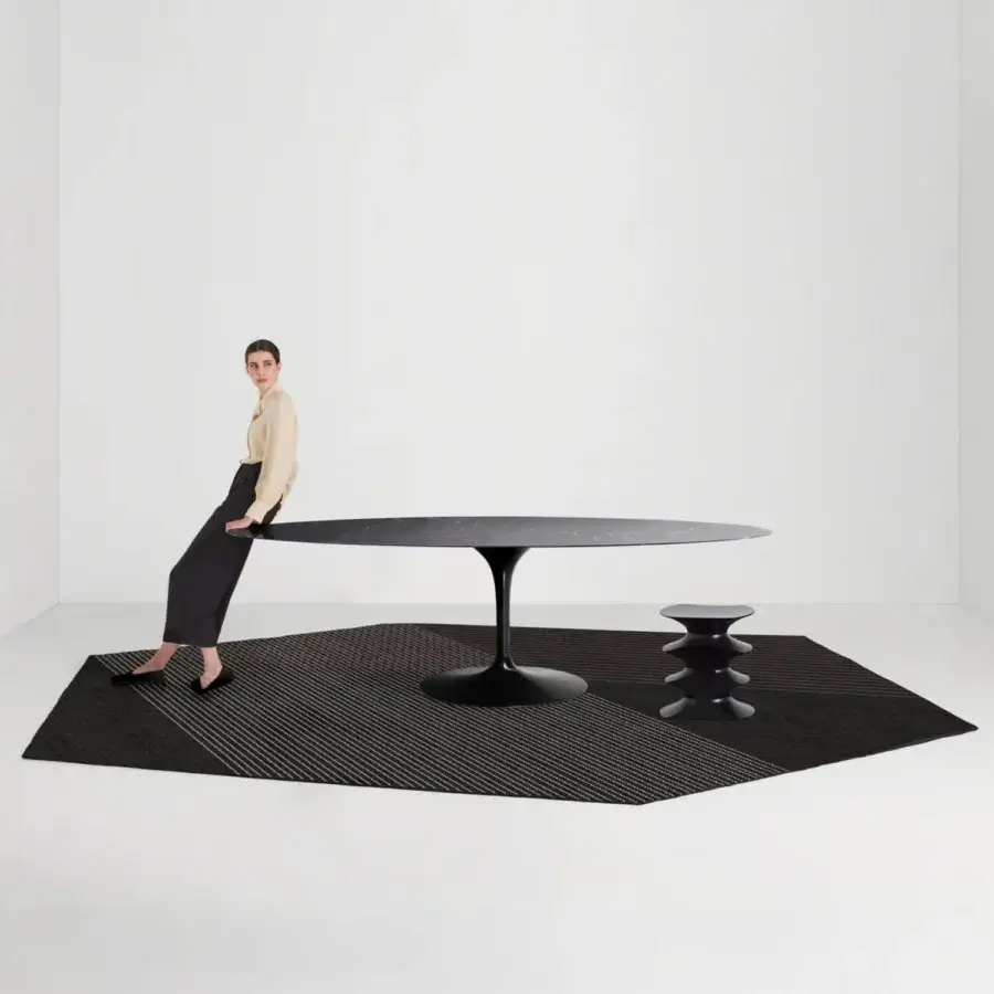 Superior Amini RD Grid Kilim rug hand-woven in India with a bold black and off-white grid pattern and textured finish