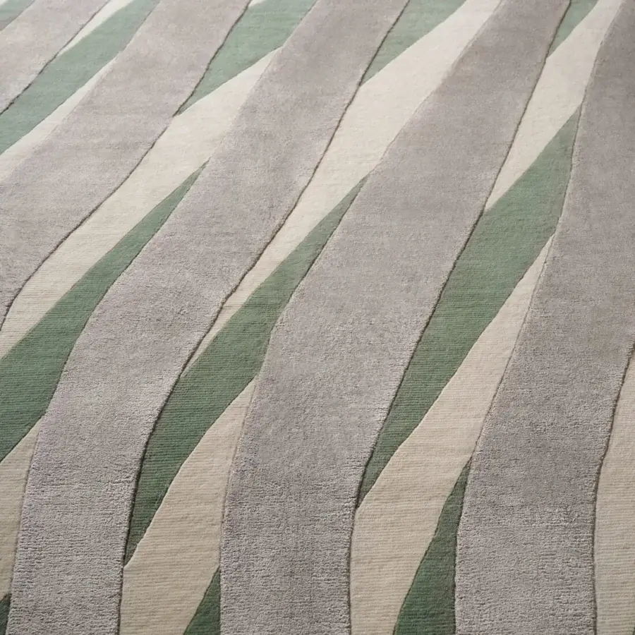Lavish Amini RD Twist rug hand-knotted with cream sand and basil green wool silk blend, finished with a hand-washed carved technique