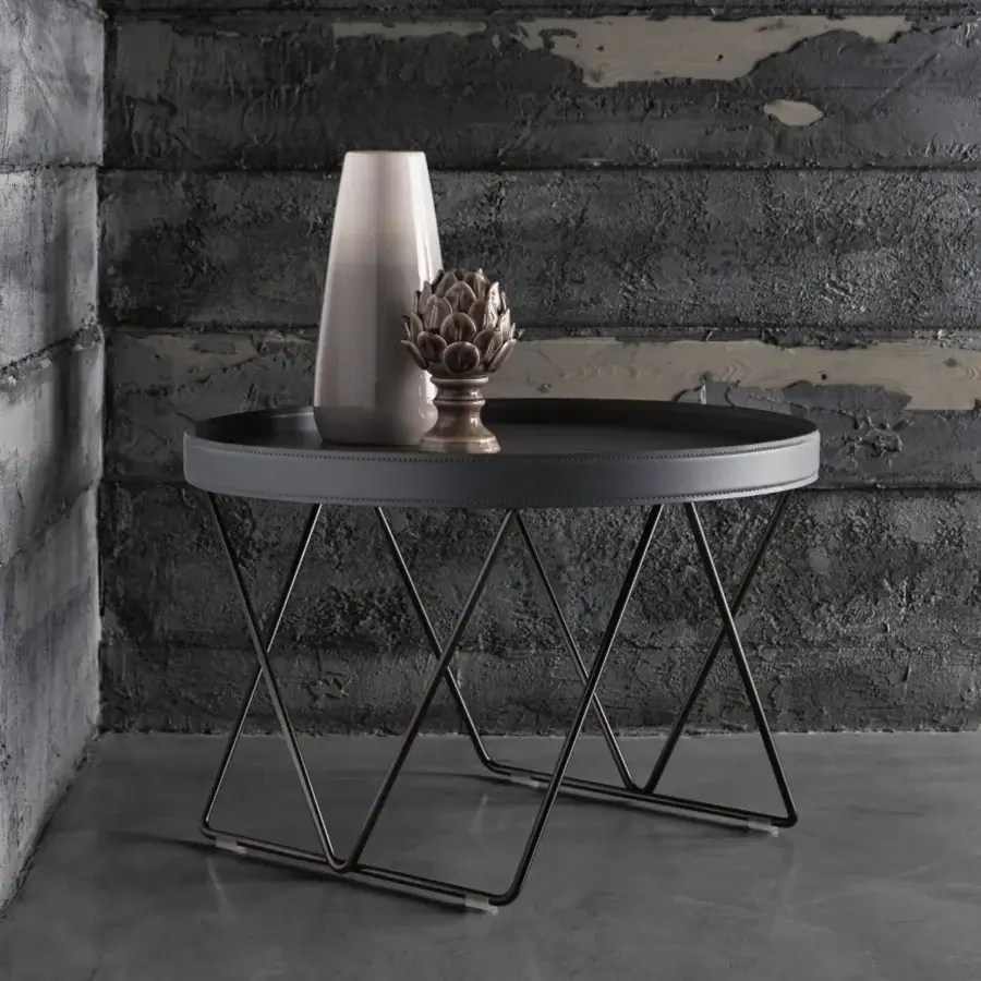 Superior Bontempi Flexus side table with dark gray lacquered metal and subtly textured leather top
