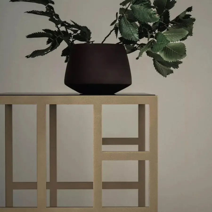 Superior Bontempi Manhattan side table with geometric design crafted in wood-based material and matte finish