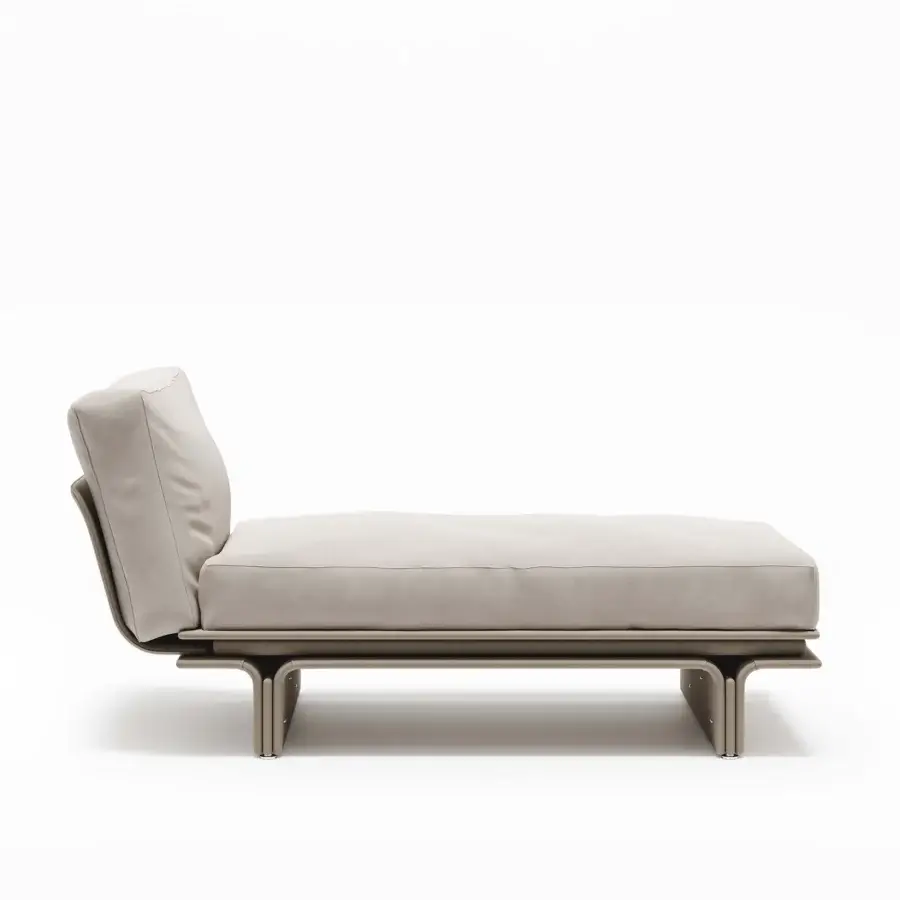 Distinctive Mascheroni Jazz chaise lounge with sumptuous full-grain leather upholstery and suspended brushed metal base