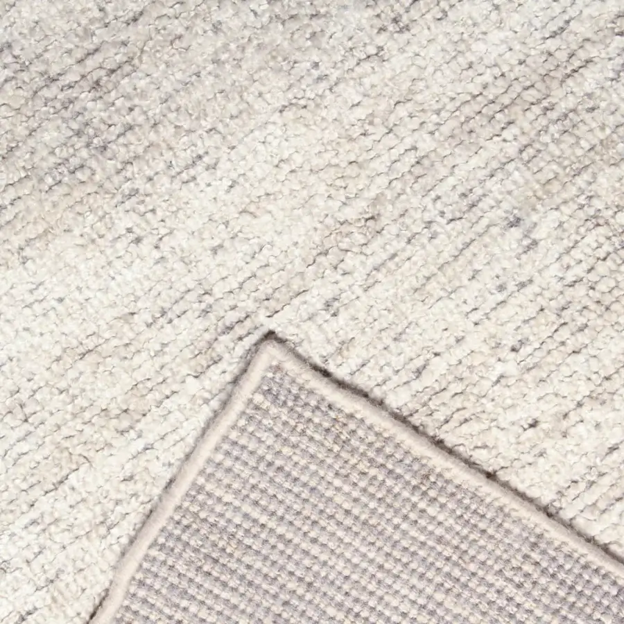 Superior Amini Perla rug hand-knotted in heathered off-white bamboo silk and wool with a clean edge