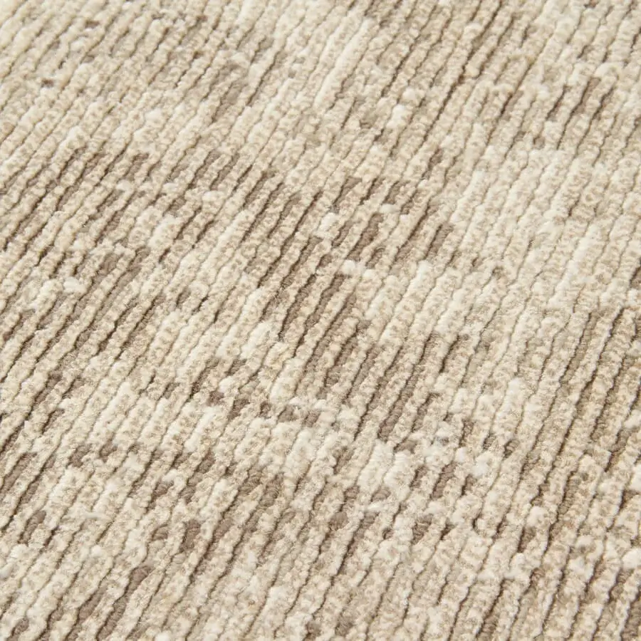 Lavish Amini Mystique rug hand-knotted in Nepal with a striated pattern in natural silk and Tibetan wool with a wool loop and silk cut finish