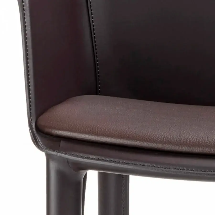 Lavish Enrico Pellizzoni Eva armchair with elegantly curved form and dark brown leather upholstery built with a rigid shell