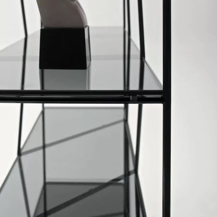 Exceptional Bontempi Lexington bookcase with matte black metal frame and transparent glass shelves crafted in Italy