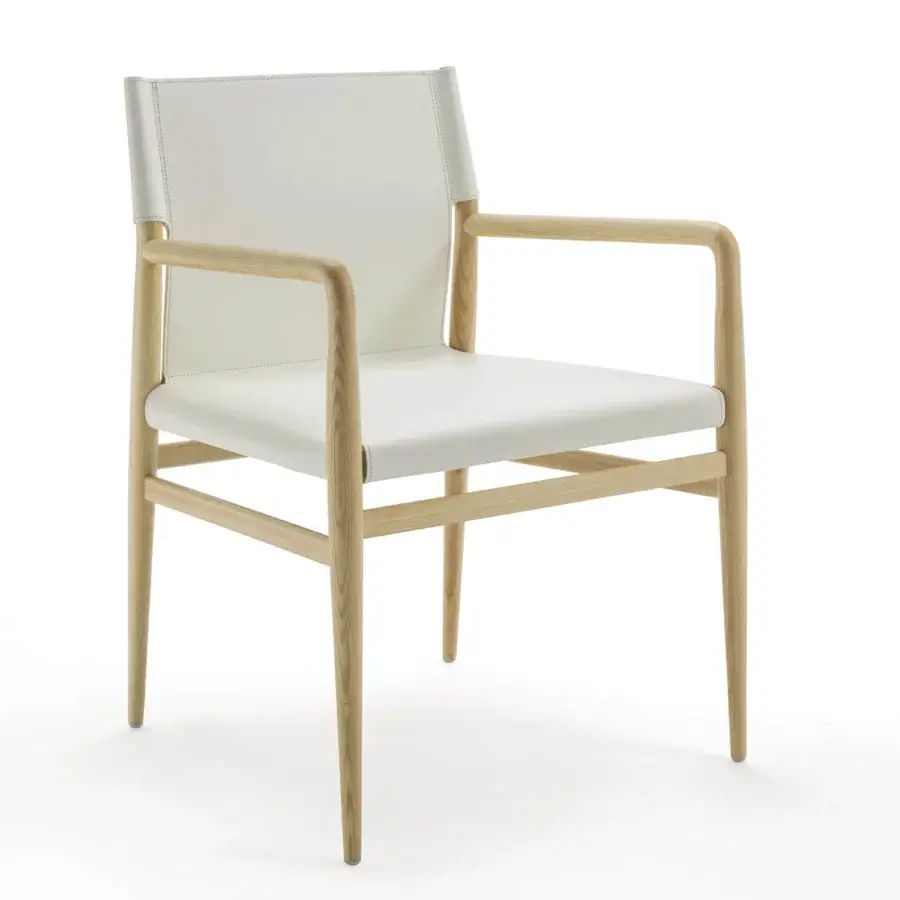 Exceptional Enrico Pellizzoni Ledermann lounge chair built with light-toned wood and premium leather upholstery with a durable black technical fabric finish
