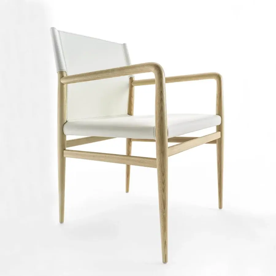 Distinguished Enrico Pellizzoni Ledermann lounge chair crafted with light-toned hardwood and premium leather in a creamy white satin finish