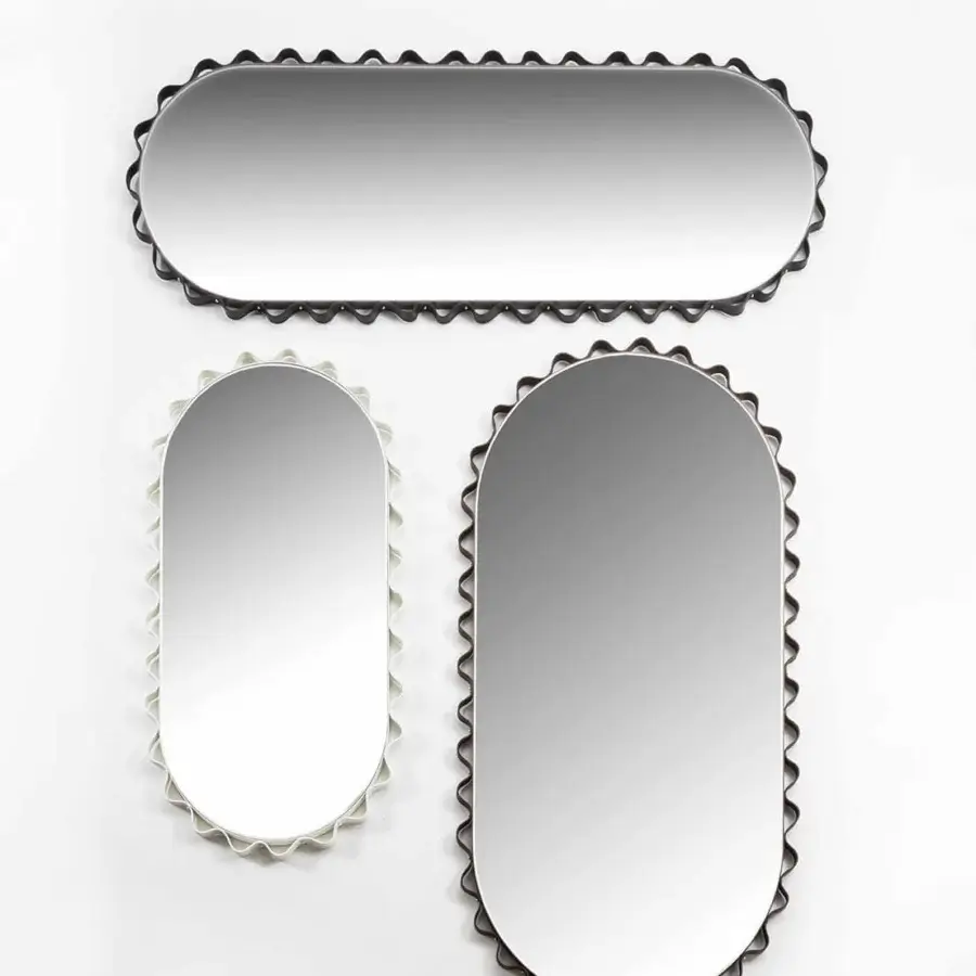 Superior Enrico Pellizzoni Glimt mirror built with a round, wavy frame and supple leather strip in a dark tone