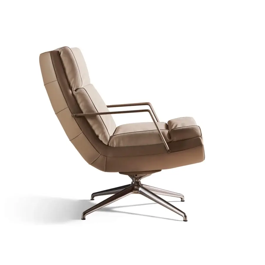 Distinguished Mascheroni Cabrio lounge chair crafted in neutral beige vegetable leather with polished metal base and matte finish