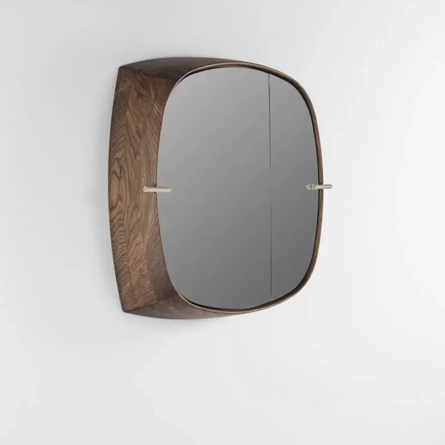 Exceptional Porada Vico mirror crafted in Canaletta walnut with satin finish, integrating smoked glass shelves and Cuoietto Sabbia leather details
