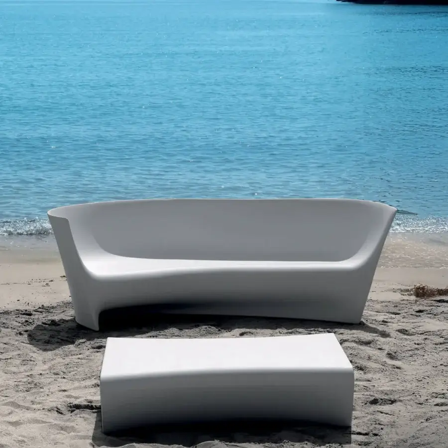Superior Driade Piaffè coffee table crafted in light grey matte polyethylene monoblock with a sculptural folded form