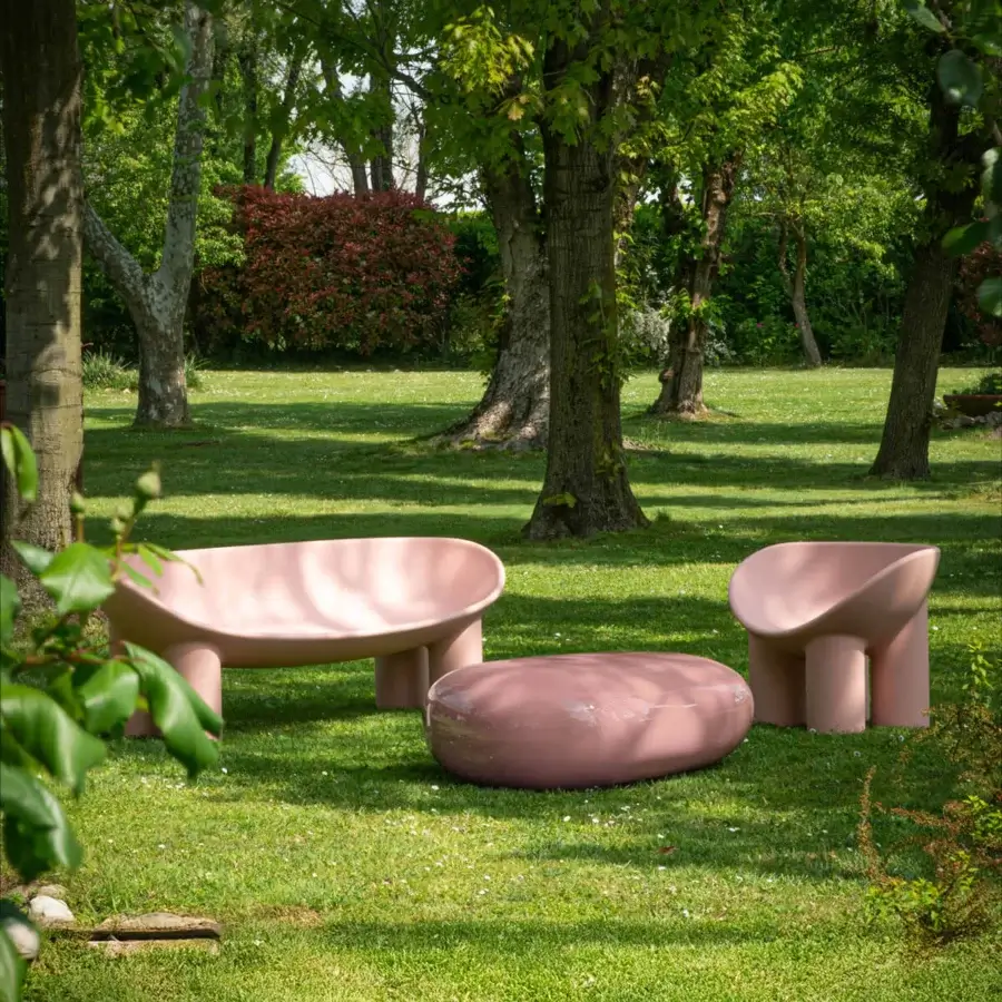 Exceptional Driade Roly Poly sofa crafted in dusty rose polyethylene monoblock with a matte finish